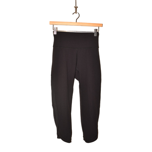 LULULEMON $88 Revitalize Crop 21" Legging in Black Size 4 - Picture 1 of 4